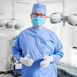Czym zajmuje się chirurg ogólny w poradni chirurgicznej?
